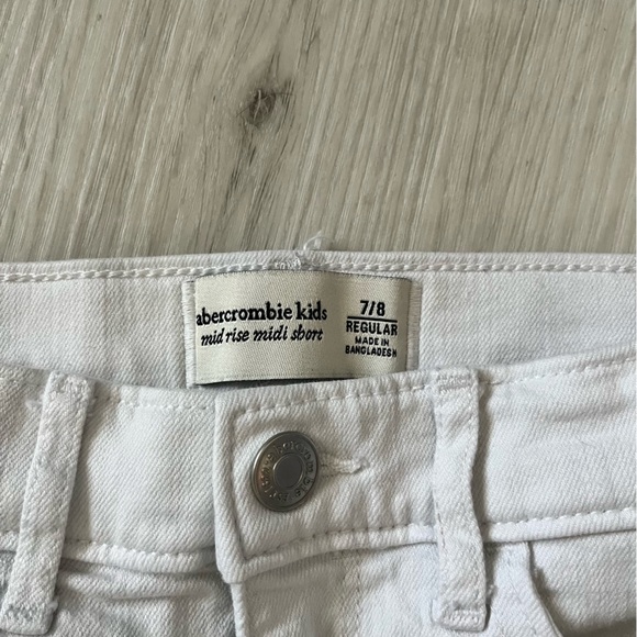Abercrombie kids girl’s denim midi short GUC size 7/8 - Picture 3 of 5